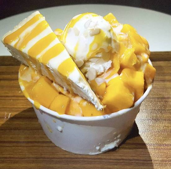 Mango Cheese Cake Bingsu 芒果芝士蛋糕雪花冰